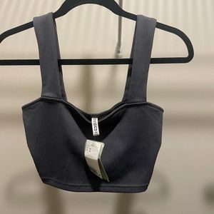 2 H&M - Gray Crop Tops! Size: M